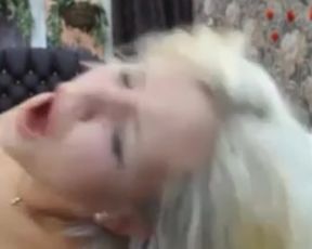 beautifull teen blonde orgasm webcam