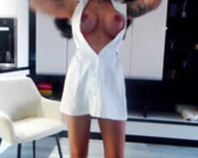 NicoleCrystal New Tits Flash