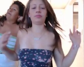 Teen masturbates with Mom in room