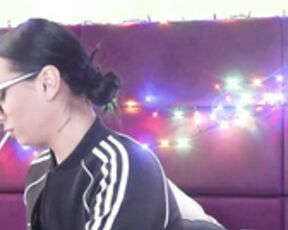 raisaray-mfc-202212050824 smoking