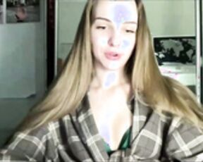FreyaPulse sexy euro babe teasing