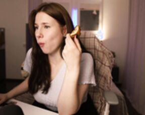 girl_u_never_met-Chaturbate-2026-05-23T21_03_32+02_00
