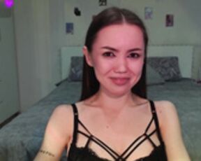 sweetieee_kira boobs