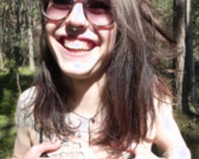 kim_bijou outdoor blowjob