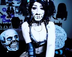 those_darn_frigs 2017-10-29 (1)