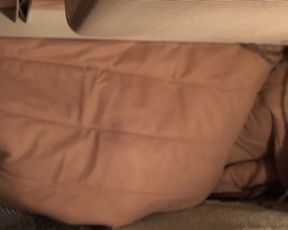 Real_high_school_student_masturbation_kotatsu_3