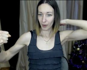 NIKKI FLEX BICEPS