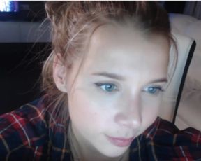 russian webcam model momiamhere striptease 2018.01.14part2