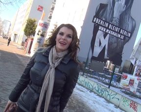 Aische Pervers Voll Maskulin Geblasen Bei Fler Mit Aische Pervers in private premium video