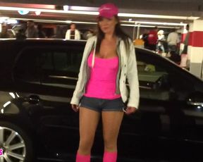 Aische Pervers Spermageil Auf Dem Tuningtreffen in private premium video