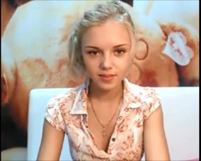 Cute Blonde Teen Hottie Sexy Dance Strip Teaze