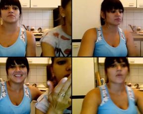 BrittanyHoty cummin on her new toys in free cam recording 2018-09-12_202700