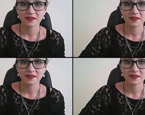 Basikos rubbing her pussy in free cam recording 2018-09-13_150441