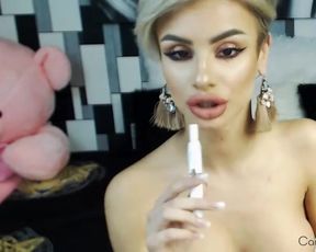 Baedevine private show