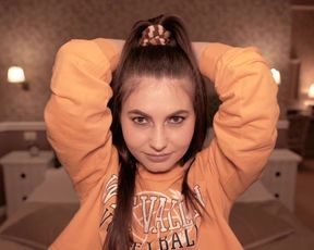 Laurenbrite Premium - Riding a Dildo (FHD)