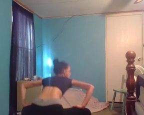 Farrah Valentine Working out