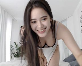 Dance for me, Dance for me, Dance for me, uwu uwwwuuuu.