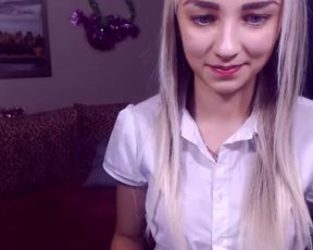 victorialime slipping her pussy in and out in private premium video 2016-09-12