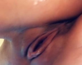 36 Weeks Pregnant & Soaked Jaxx and Bunny