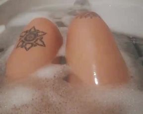 Beatrice303 webcam show 2020-03-28_18-40-32_840