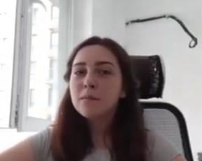 teen accidental nip slip on periscope adjusting her spo