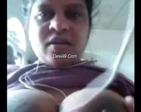 Horny Desi Milf Showing Her Boobs and Pussy Part 2