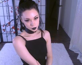 Aluraa - Escort