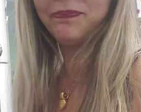 feet lady cam recording 2020-04-10 00-54-26 923