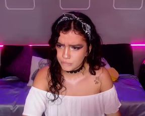 true vega webcam show 2020-08-06 19-11-24 891