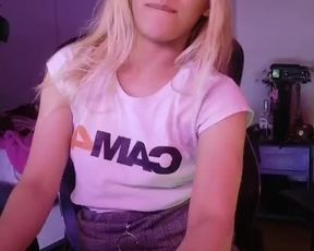 Tokyoparis webcam show 2020-07-27 06-32-02 375
