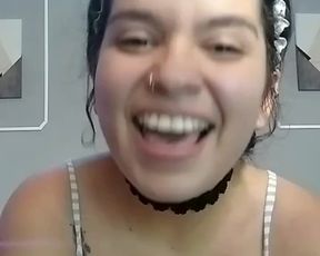 true vega webcam show 2020-08-04 20-34-39 998