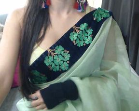 Rosy_curvy/super_host/rashmi kaushal