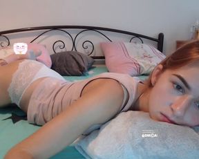 -Molly-Mae- cam show 2020-09-28 20-44-36 751