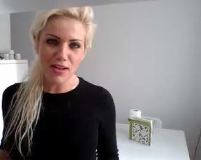 Annpearl_ webcam recording 2014 September 01_09-30-14